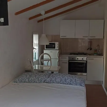 Apartment Zora *